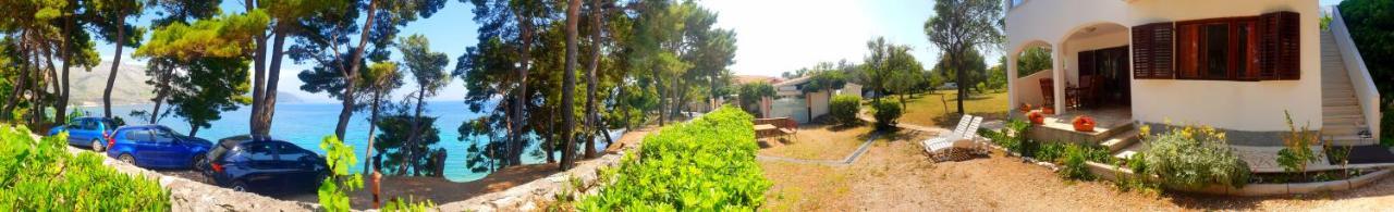 Beachfront Apartments Kate オレビック エクステリア 写真