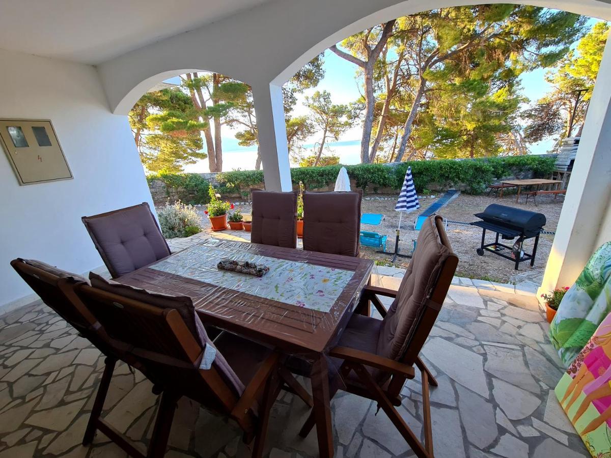 Beachfront Apartments Kate オレビック エクステリア 写真