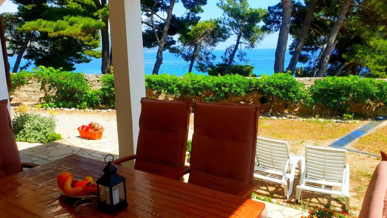 Beachfront Apartments Kate オレビック エクステリア 写真